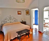 Camera economica a Capri