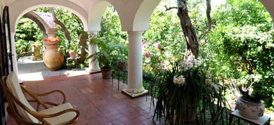 Il patio di Villa Eva